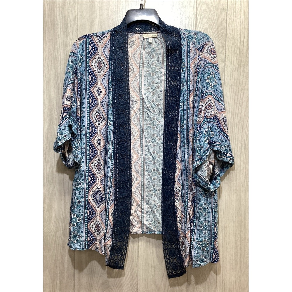 TRU SELF Women's (Size XL) 3/4 Sleeve Open Front Cardigan Crochet Accent‎